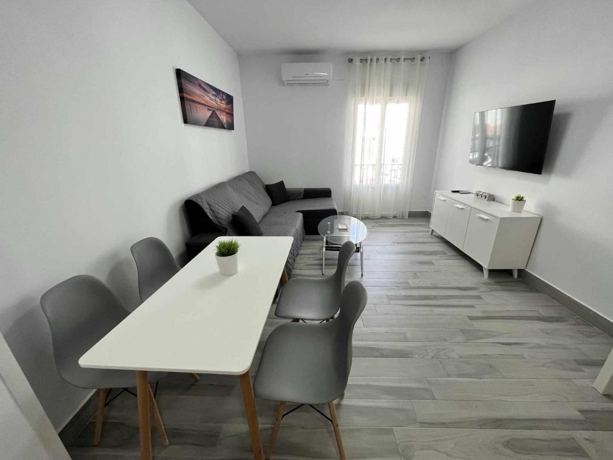 Apartamentos Sol De Algodonales Luaran gambar
